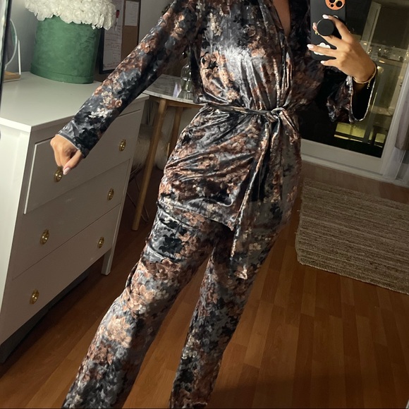 Floral set velvet - Picture 2 of 2